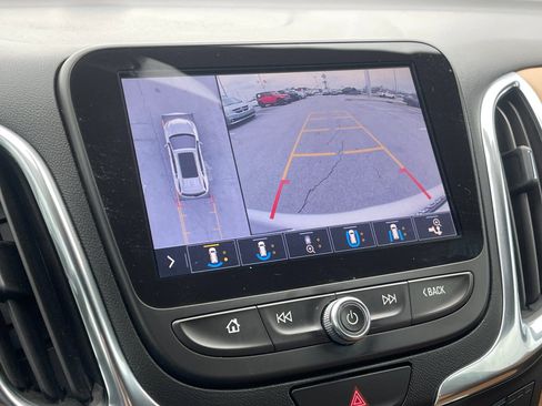 Used 2019 Chevrolet Equinox Premier image 21