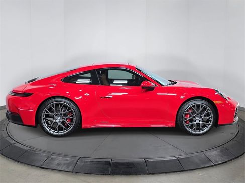 Used 2025 Porsche 911 Carrera S image 8