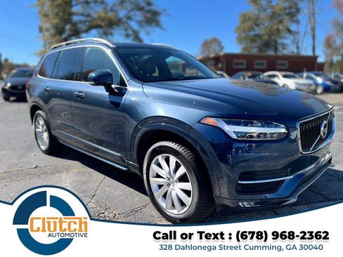 Used 2018 Volvo XC90 T6 Momentum w/ Convenience Package image 5