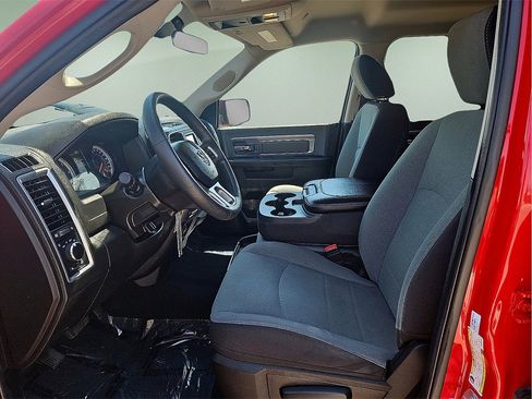 Used 2022 RAM 1500 Classic SLT image 19