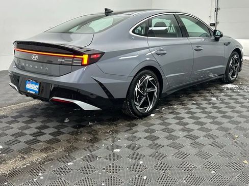 Used 2024 Hyundai Sonata SEL w/ Convenience Package image 13