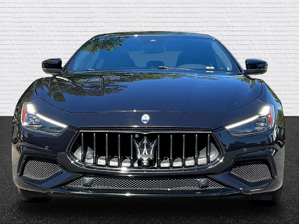 Used 2022 Maserati Ghibli Modena RWD image 2