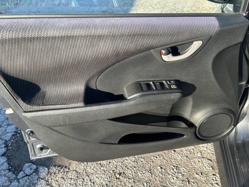 Used 2013 Honda Fit Sport image 13