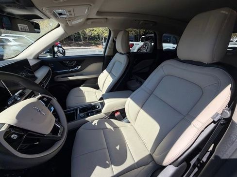 New 2026 Lincoln Corsair Reserve image 14