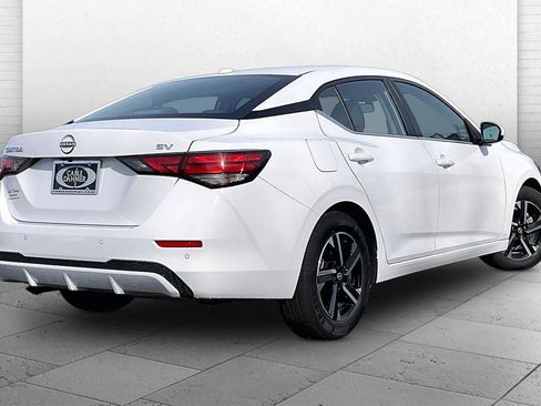 Used 2024 Nissan Sentra SV image 14