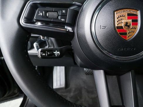 New 2026 Porsche Macan image 10