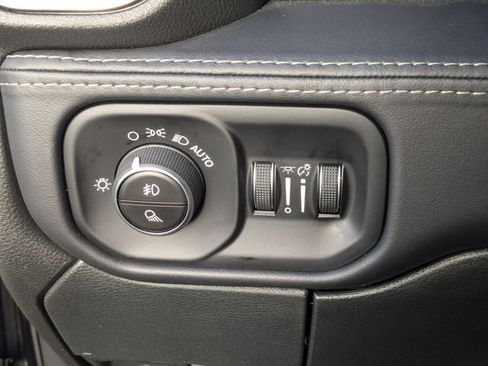 New 2026 RAM 3500 Limited image 13