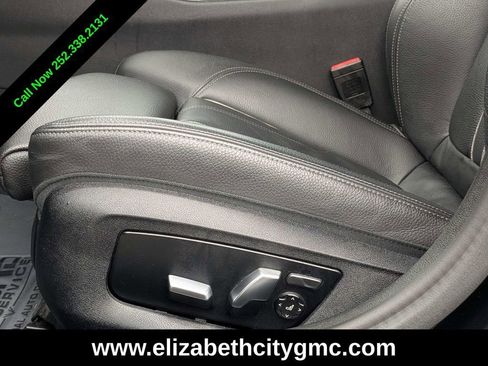 Used 2023 BMW 530i xDrive w/ Premium Package image 20