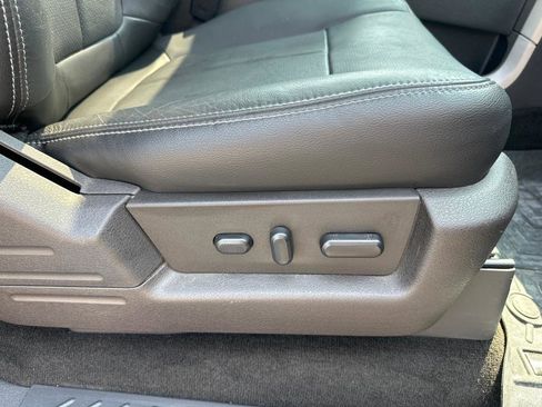 Used 2014 Ford F150 Lariat w/ Equipment Group 501A Mid image 27