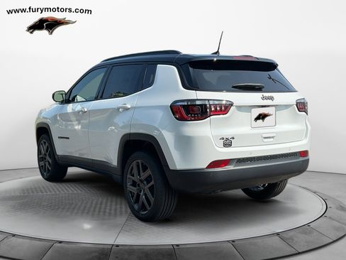 New 2025 Jeep Compass Limited w/ Sun & Sound Group image 5
