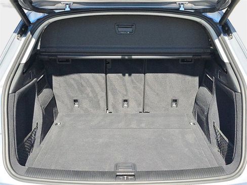 Certified 2025 Audi Q5 2.0T Premium Plus image 12