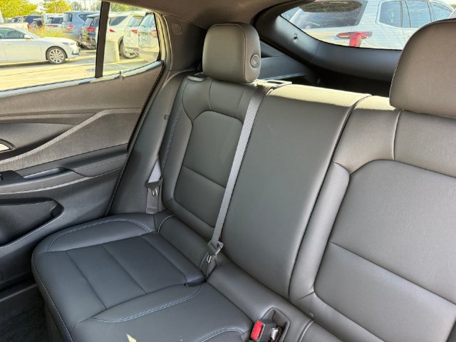 Used 2026 Buick Envista Sport Touring w/ Convenience II Package FWD image 26