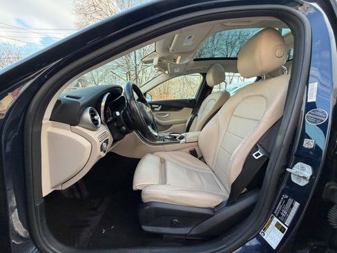 Used 2015 Mercedes-Benz C 300 4MATIC Sedan image 12
