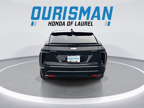 Used 2024 Cadillac Lyriq Luxury w/ LPO, Floor Liner Package image 7