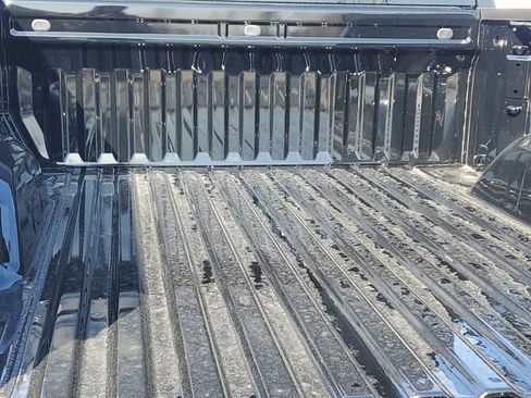 New 2026 GMC Sierra 1500 Elevation image 31