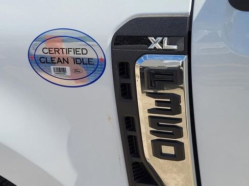 New 2026 Ford F350 XL w/ XL Chrome Package image 5