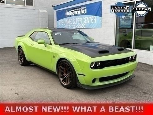 Used 2023 Dodge Challenger SRT Hellcat image 1