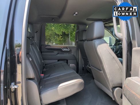 Used 2024 Chevrolet Silverado 2500 High Country w/ High Country Premium Package image 26