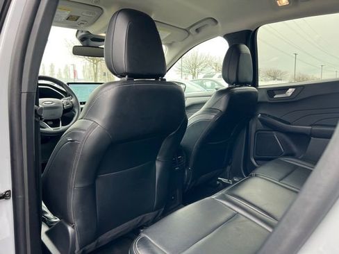 Used 2025 Ford Escape Platinum image 13