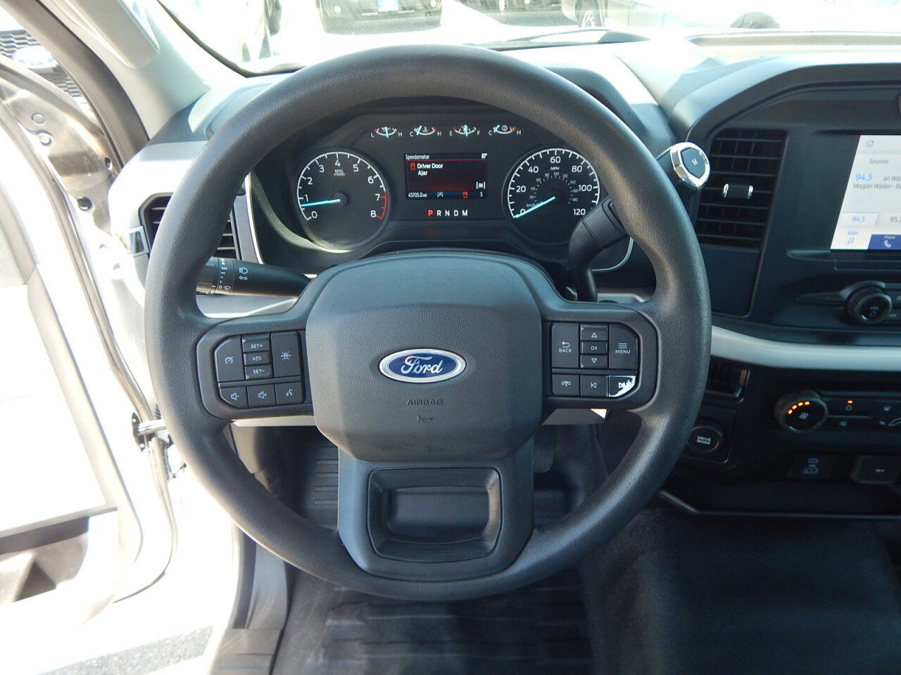 Used 2021 Ford F150 XL w/ Equipment Group 101A High RWD image 23