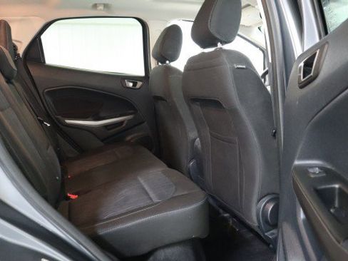 Used 2020 Ford EcoSport SE w/ SE Convenience Package image 11