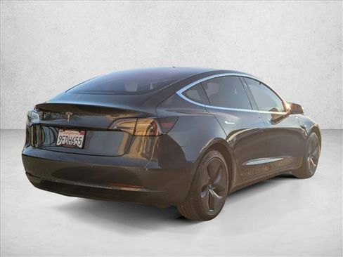 Used 2018 Tesla Model 3 Long Range image 4