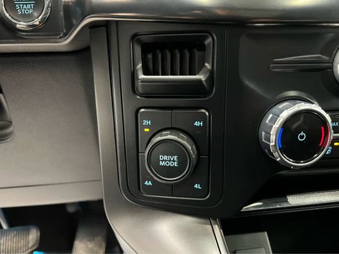 Used 2024 Ford F150 Lariat image 25