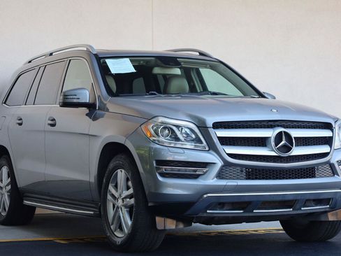 Used 2014 Mercedes-Benz GL 450 4MATIC image 6