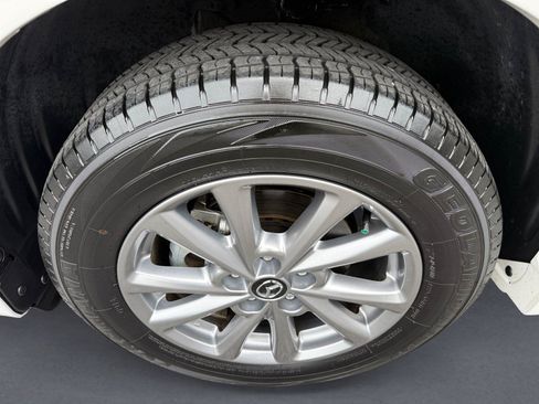 Used 2024 MAZDA CX-5 AWD 2.5 S w/ Select Package image 9