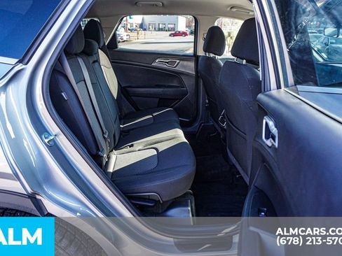 Used 2024 Kia Sportage LX image 22