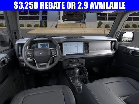 New 2025 Ford Bronco Big Bend w/ Black Diamond Package image 9