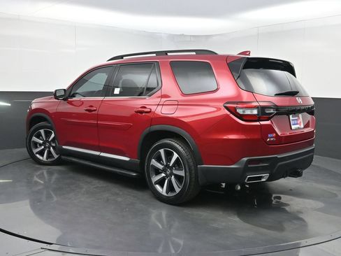Used 2023 Honda Pilot Elite image 26