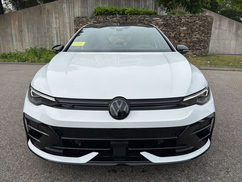 Used 2026 Volkswagen Golf R AWD/4WD image 9