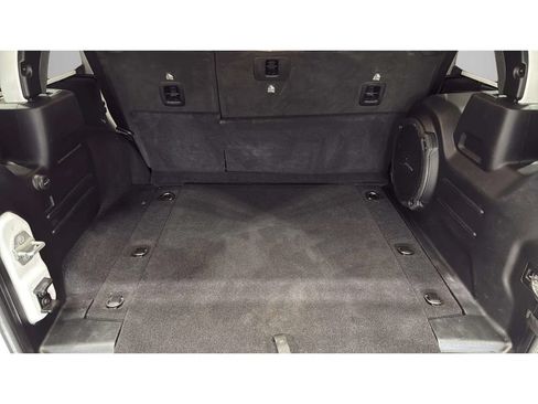 Used 2021 Jeep Wrangler Unlimited Sahara w/ Uconnect 4C Nav & Sound Group AWD/4WD image 7