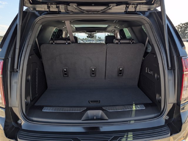 Used 2023 Chevrolet Tahoe Premier RWD image 10