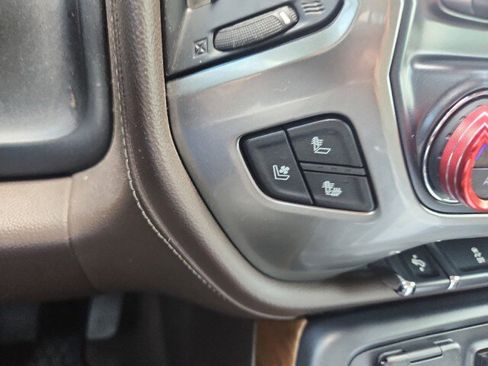 Used 2018 Chevrolet Silverado 1500 LTZ w/ LTZ Plus Package RWD image 6