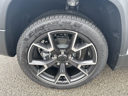 New 2026 Jeep Cherokee Overland AWD/4WD image 19
