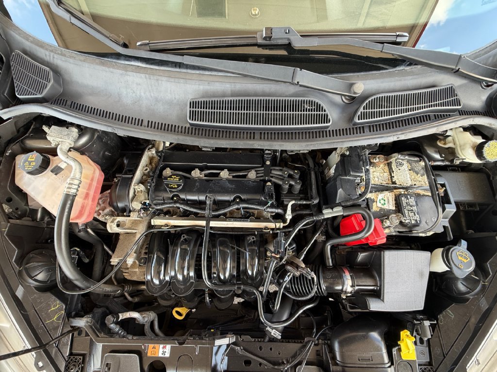 Used 2018 Ford Fiesta SE w/ Cold Weather Package FWD image 9