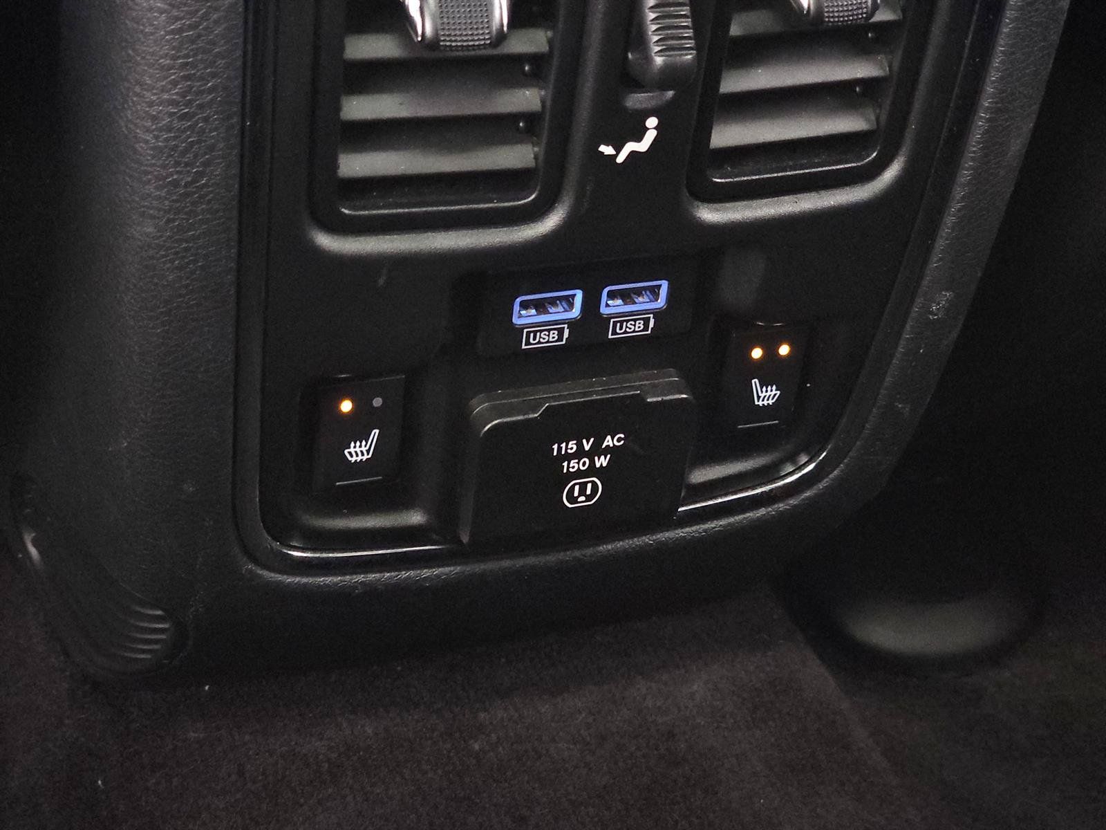 Used 2019 Jeep Grand Cherokee Overland AWD/4WD image 35