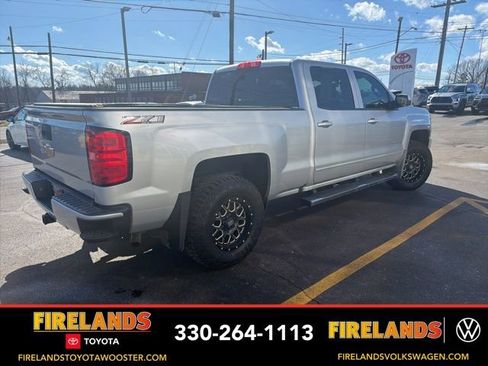 Used 2018 Chevrolet Silverado 1500 LT w/ All Star Edition image 5