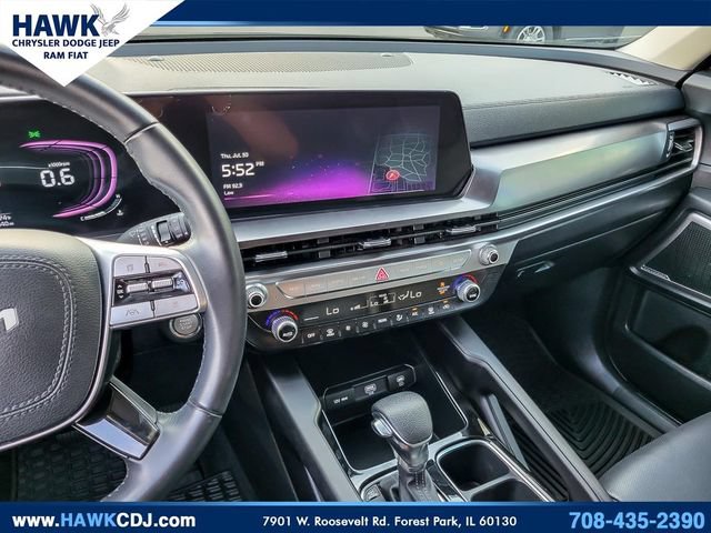 Used 2024 Kia Telluride LX AWD/4WD image 23