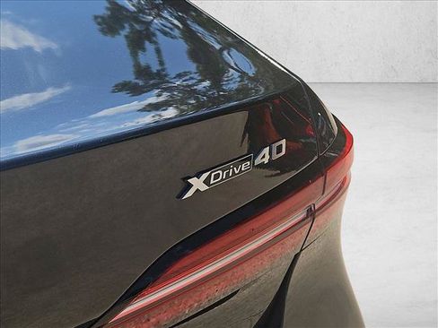 Used 2026 BMW i5 eDrive40 w/ Premium Package AWD/4WD image 22
