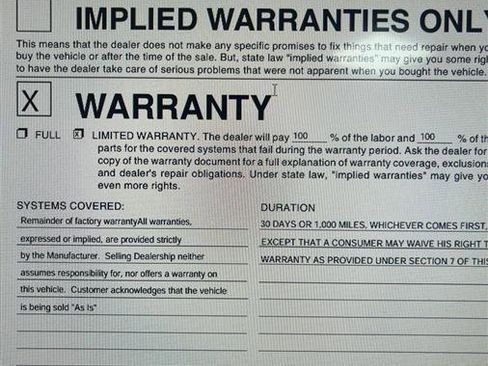 Used 2022 Porsche Macan w/ Premium Package Plus image 10