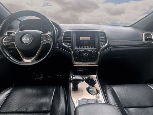 Used 2015 Jeep Grand Cherokee Overland AWD/4WD image 7