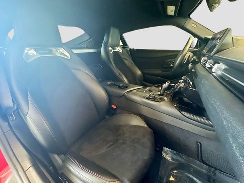 Used 2022 Toyota Supra RWD image 24