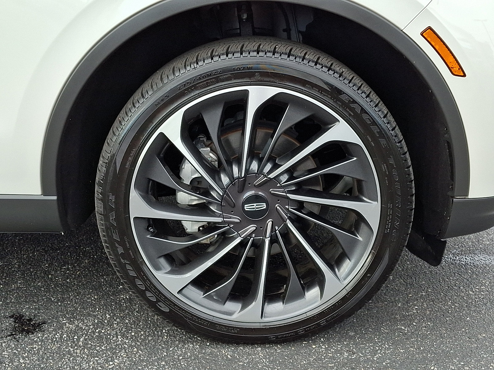 Used 2025 Lincoln Aviator Reserve w/ Equipment Group 201A AWD/4WD image 8