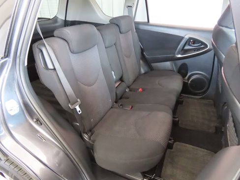 Used 2011 Toyota RAV4 Sport w/ Sport Extra Value Pkg AWD/4WD image 28