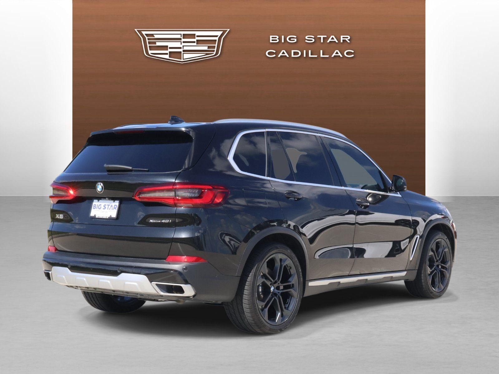 Used 2019 BMW X5 xDrive40i w/ Executive Package AWD/4WD image 5