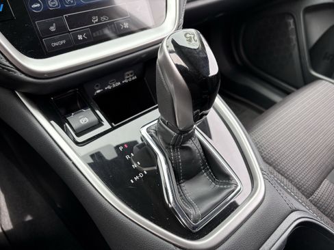 Certified 2025 Subaru Outback Premium w/ Popular Package #1 image 18