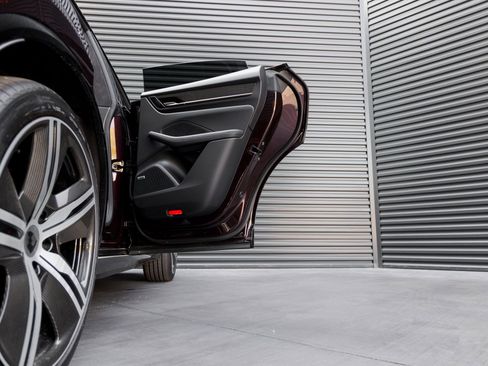 New 2024 Porsche Macan Turbo Electric image 32